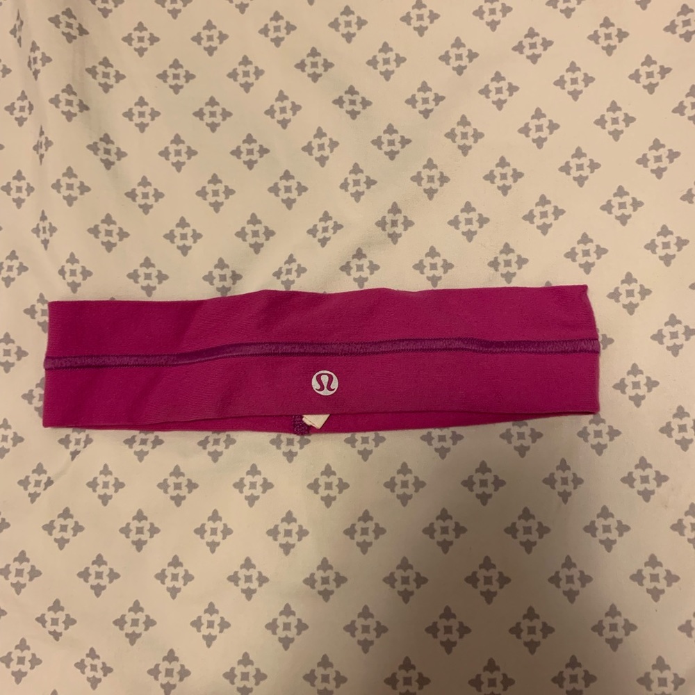 Magenta Lululemon headband
